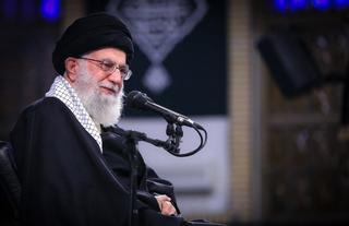 Irán, tras las sanciones a Jamenei: "La Casa Blanca sufre un retraso mental"