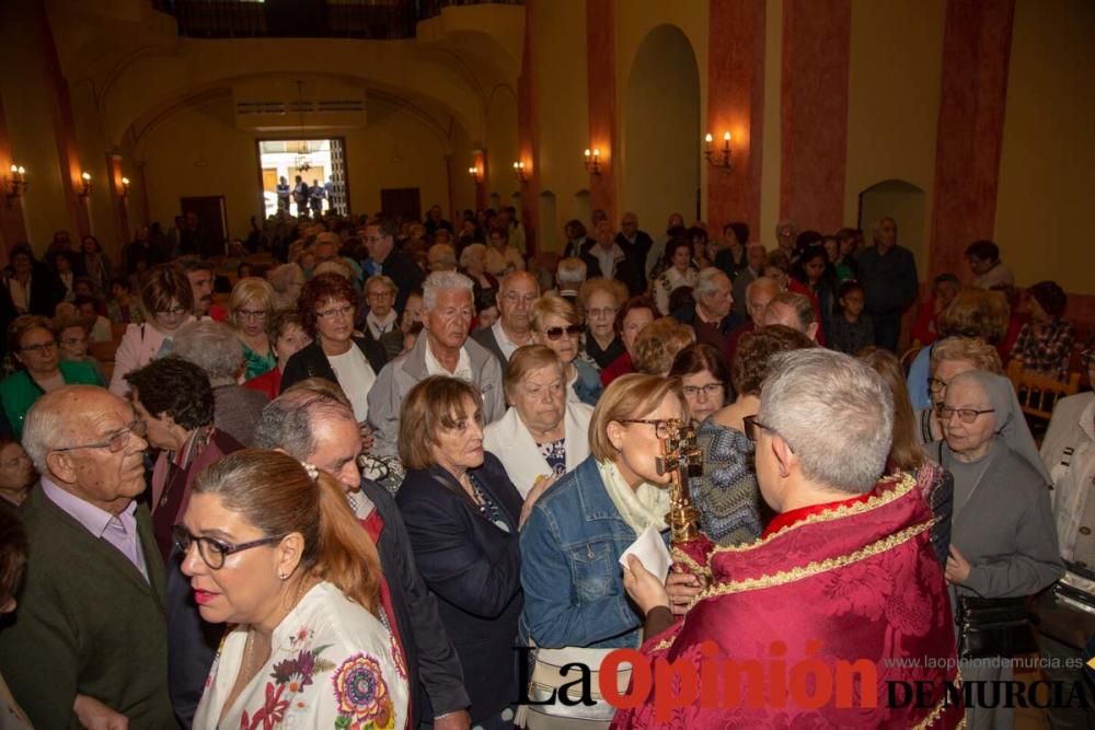 La Cruz de Impedidos pasa por el convento del Carm