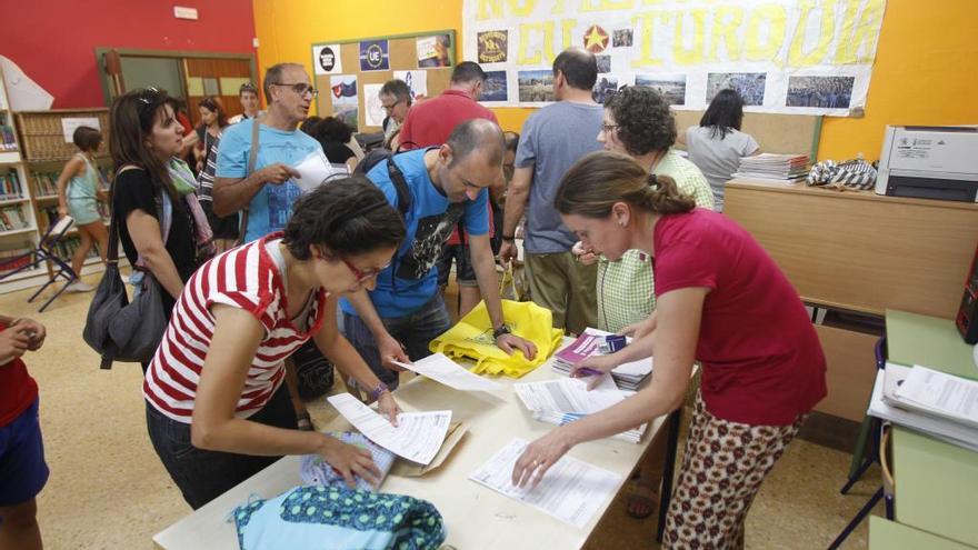 Más de 130 colegios tendrán auxiliares administrativos