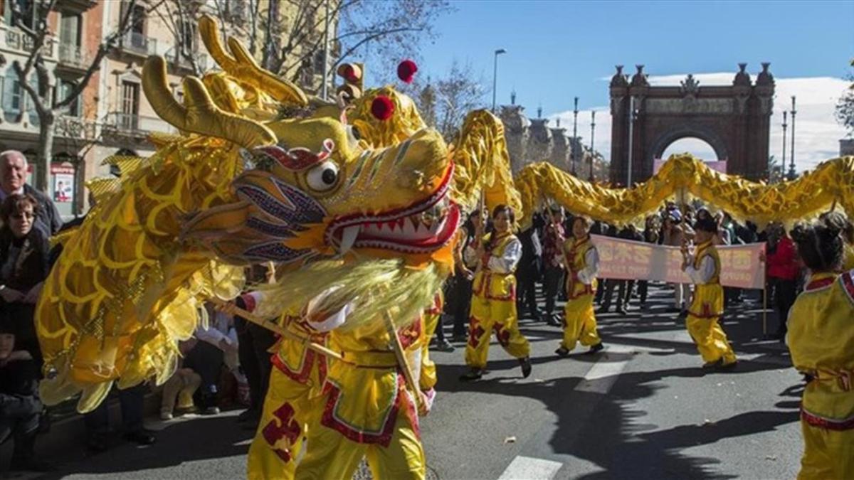 Este es el desfile del Año Nuevo Chino 2018 en Barcelona