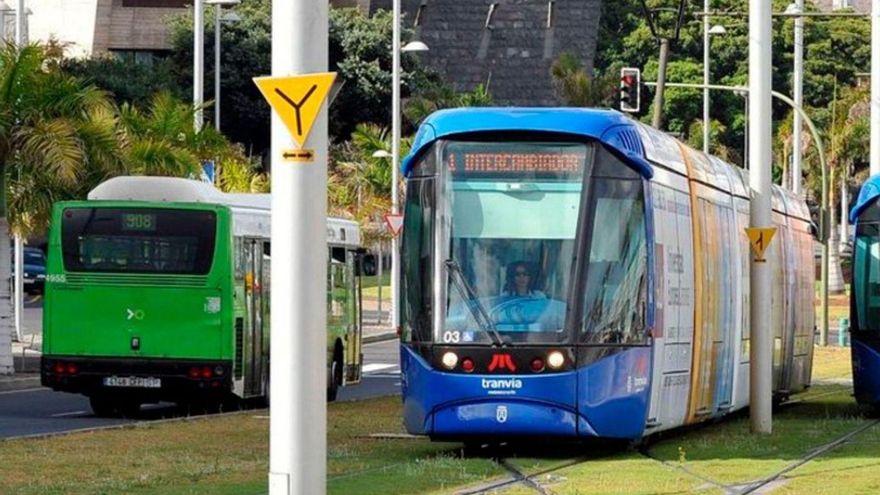 Revised Public Transport Timetables in Santa Cruz and Tenerife for the New School Year