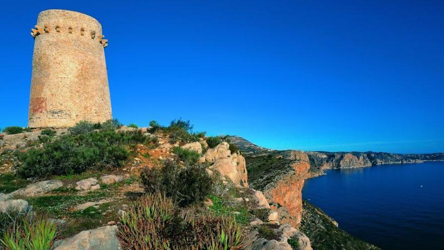 Teulada-Moraira mejora la senda de acceso a la torre vigía del Cap d&#039;Or