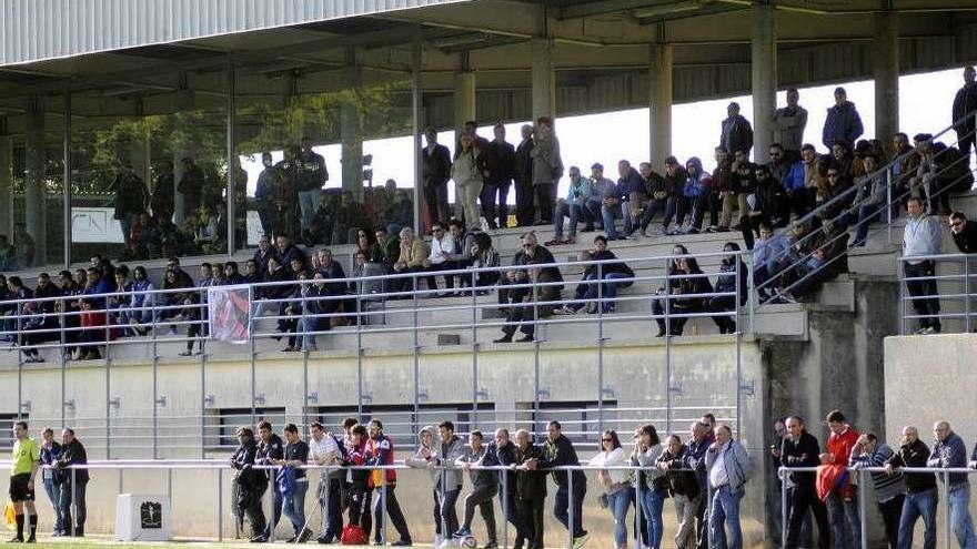 A la búsqueda del seguidor rojinegro