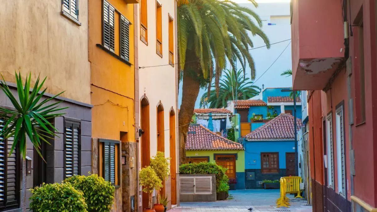 Parece La Habana o Nueva Orleans, pero es Tenerife: así es el encantador pueblo que tiene un marcado estilo, perfecto para disfrutar de la Navidad