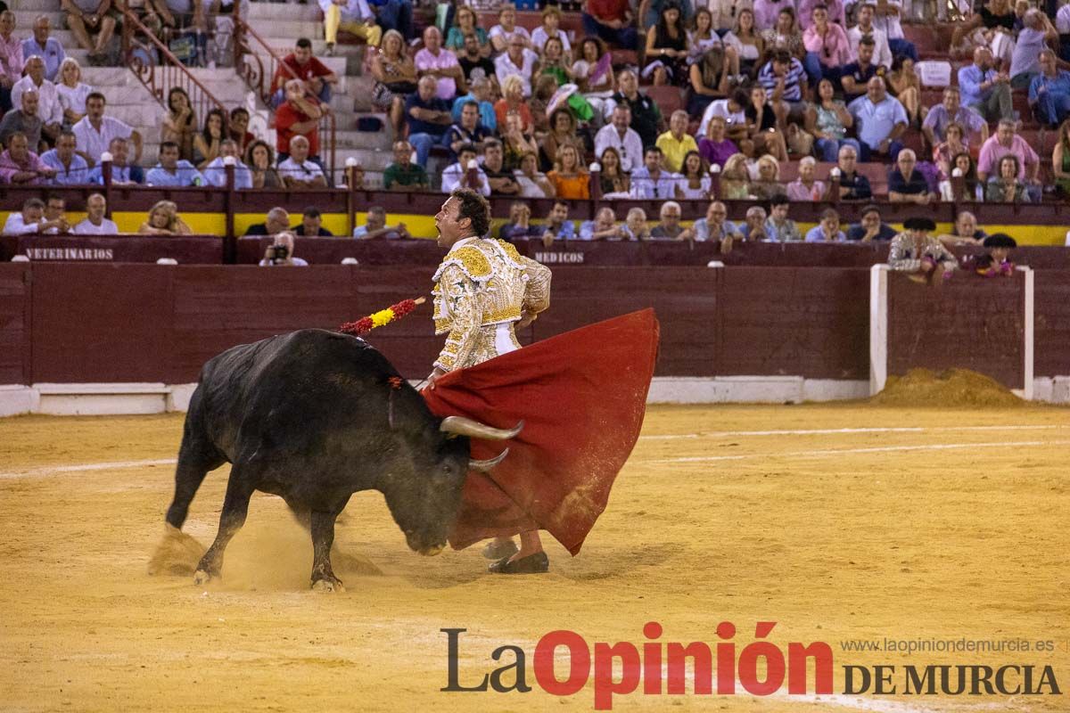 Rafaelillo y Antonio Ferrera salen a hombros en el mano a mano de Victorino en Murcia