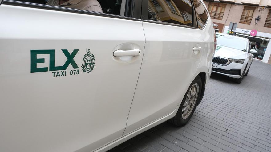 Radio Taxi culpa a Servitaxi de la mala imagen del sector en Elche y pide al equipo de gobierno medidas