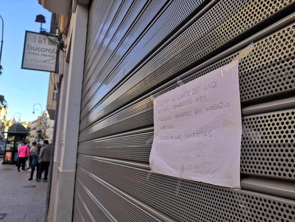 Un comercio cerrado en Antequera, donde no se han registrado incidentes reseñables