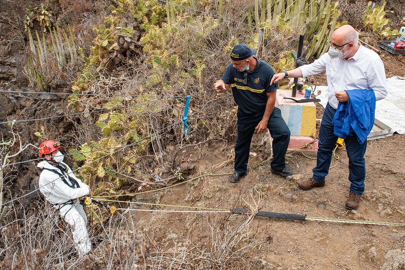 Galería del descenso oficial a la Sima de Jinámar