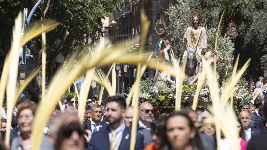 Jesús Triunfante: «La Burrita» vuelve al varal en Alicante
