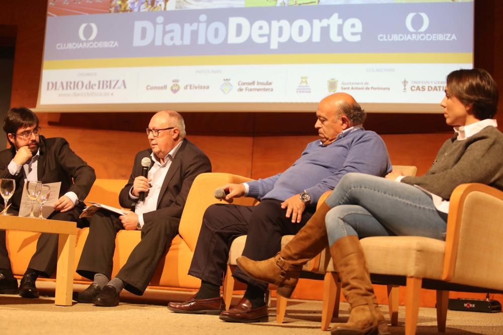 Diariodeporte celebra 25 años arropado por una nutrida representación del deporte pitiuso