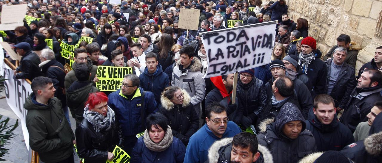 Protesta en Andorra por la visita de la vicepresidenta Teresa Ribera, en 2019.