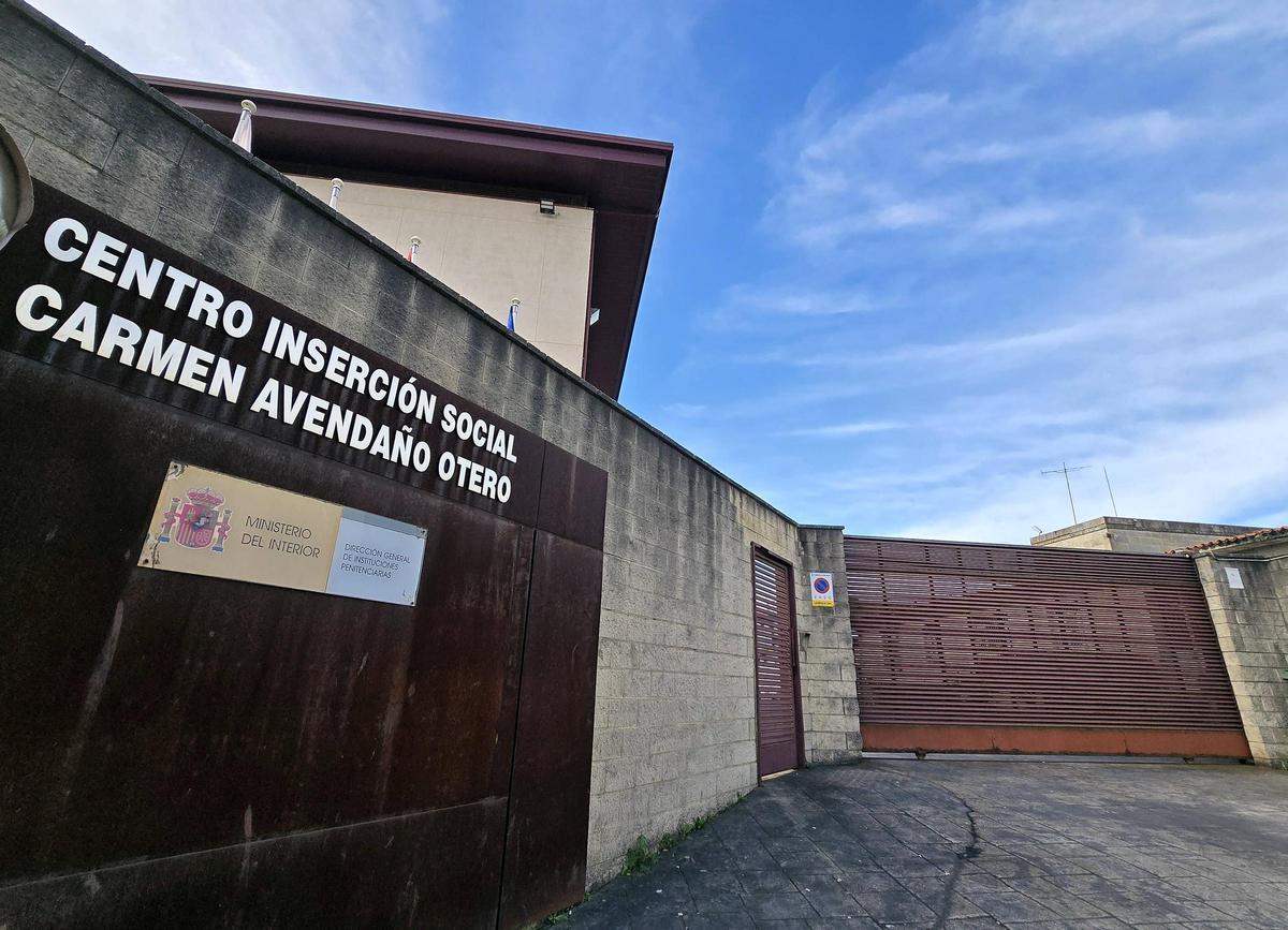 Entrada al CIS de Vigo, ubicado en la Avenida de Madrid.