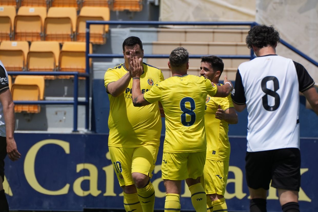 Todas las fotos del I Memorial José Manuel Llaneza en la ciudad deportiva del Villarreal