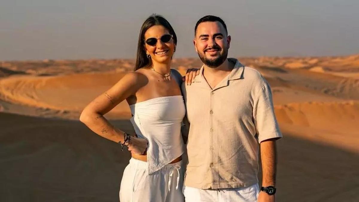 Los manresanos Carla Fernández y Óscar Garcia en el desierto