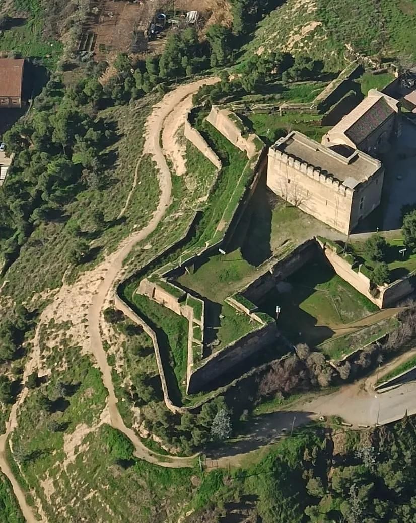 El Castell de Galdeny es una fortaleza que ha vivido diferentes momentos históricos.