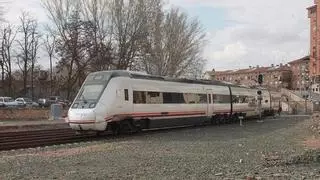Una persona muere al ser atropellada por el tren en Teruel