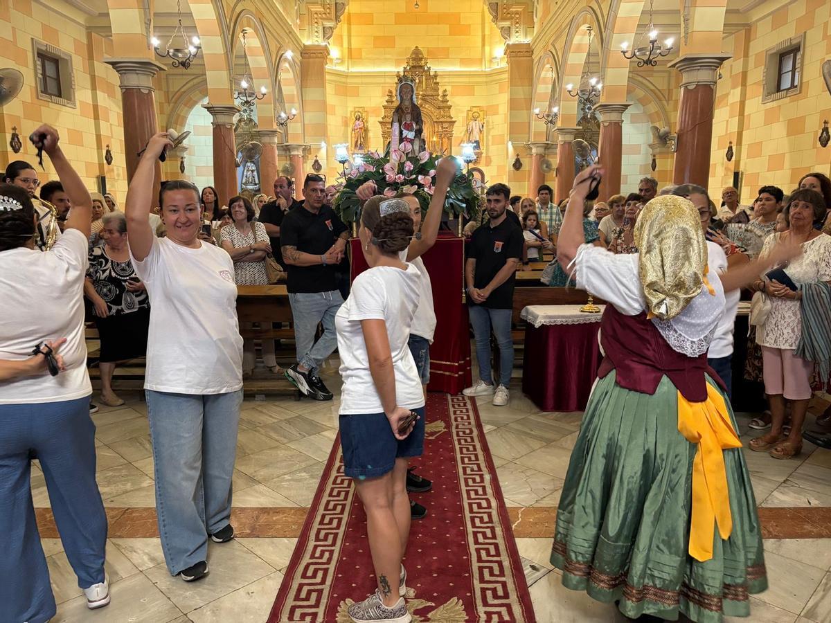 Port de Sagunt: El temporal no frenó la fiesta de la Virgen de Begoña