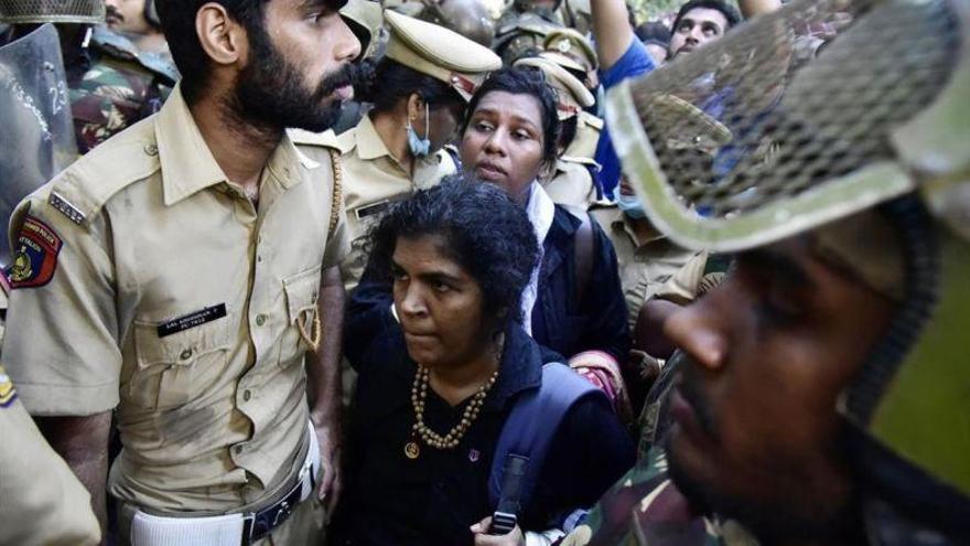 Dos mujeres indias acceden por primera vez al templo Sabarimala, vetado a las féminas en edad de menstruar