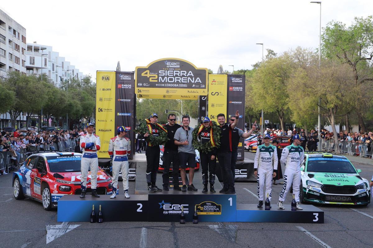 Podio final de la 42ª edición del Rally Sierra Morena, disputado el año pasado, y primera ocasión en la que fue valedero para el Europeo.