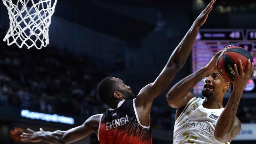 El Real Madrid no da opciones al Fuenlabrada y jugará la final contra el Barça