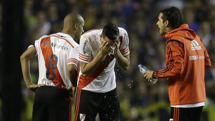 Suspenden el derby Boca Juniors-River Plate tras agresión a jugadores con gas pimienta