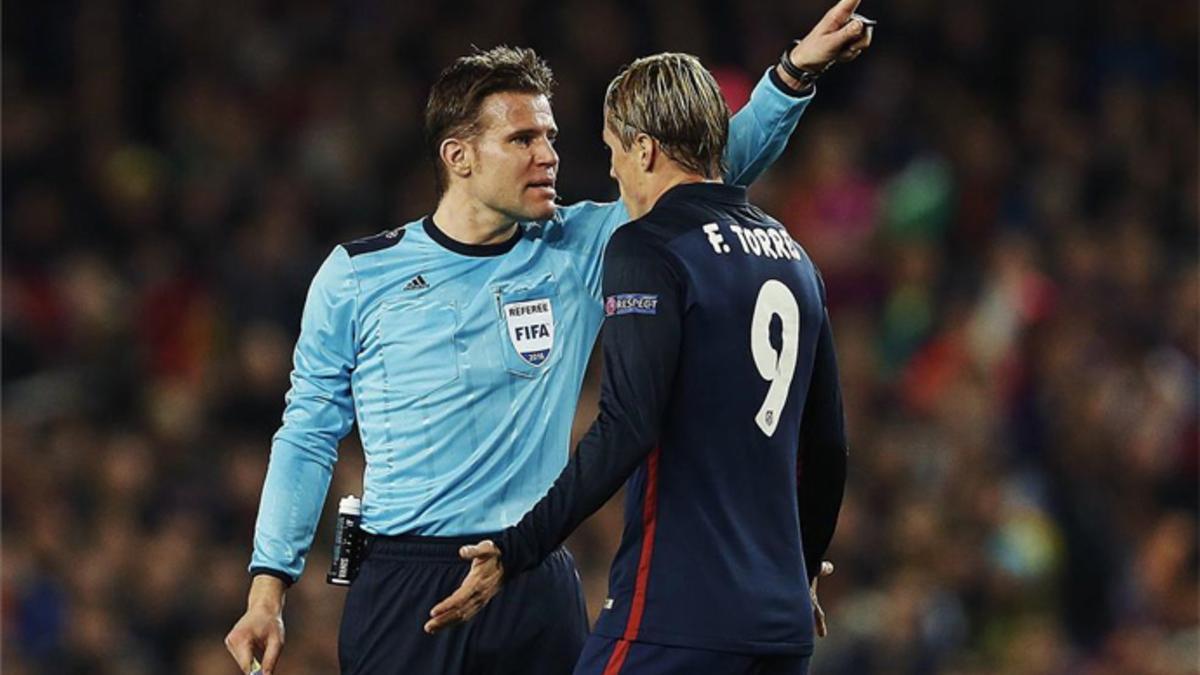 Brych y Torres, en boca de todos tras el Barça-Atlético
