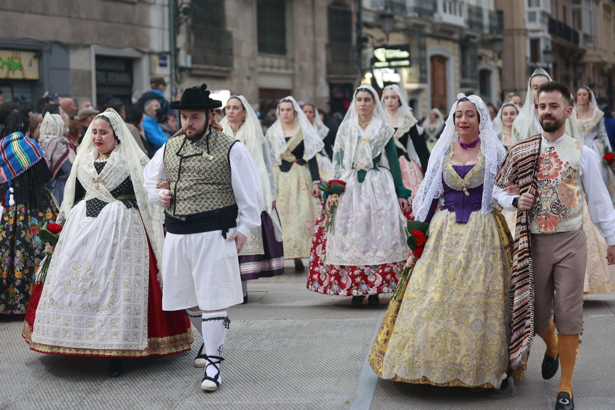 Búscate en el segundo día de ofrenda por la calle Quart (entre las 18:00 a las 19:00 horas)