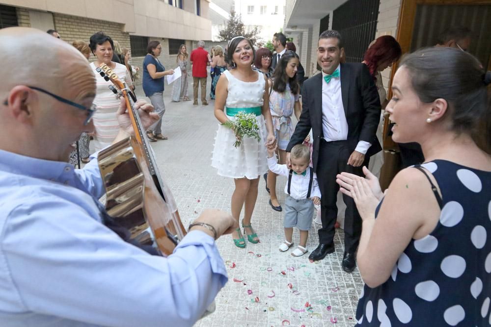 Galería gráfica: Las últimas bodas de los viejos juzgados de 12 de Octubre.