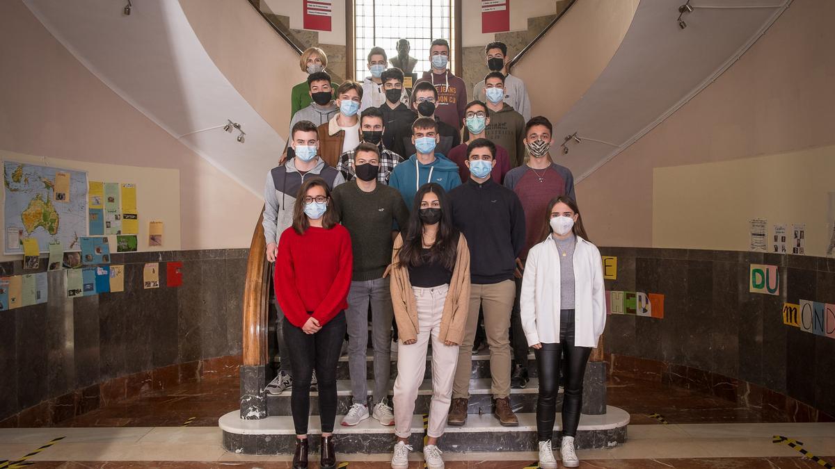 Estudiantes de 2º de Bachillerato del IES Ramón y Cajal de Huesca.