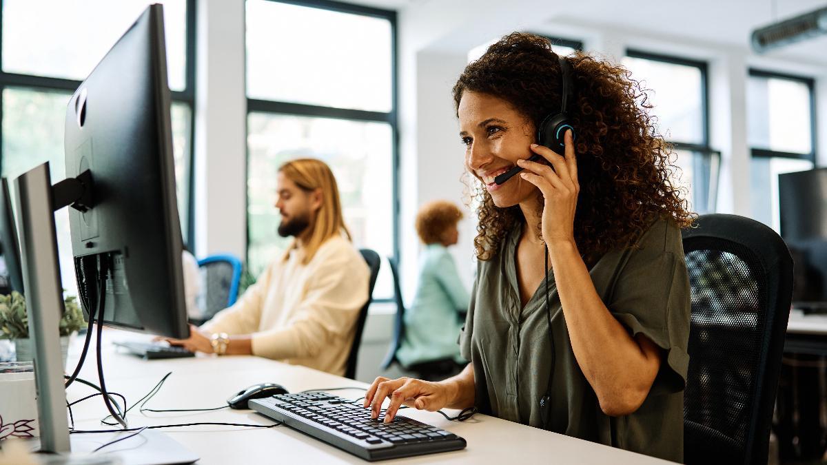 Colas interminables en el SEPE por esta buena noticia: miles de personas podrán acceder a puestos de trabajo en España