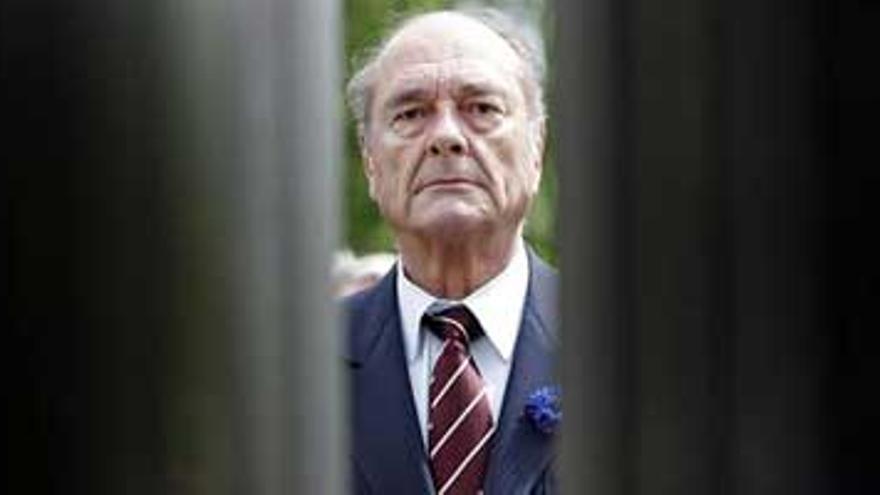 Chirac, imputado por desvío de fondos cuando fue alcalde de París