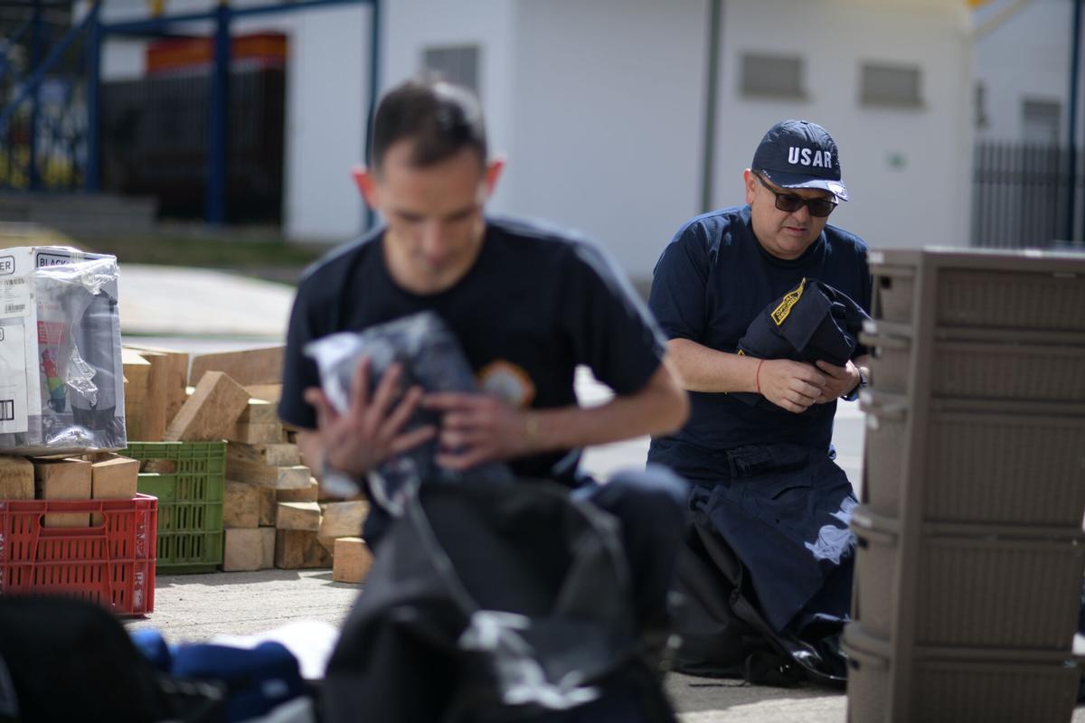 August 10, 2026, Pasto, Narino, Colombia: The USARCOL 20 team, composed of 22 firefighters, departed from Pasto, Narino, to the city of Cali to join rescue operations following the earthquake that struck Colombia today. August 10, 2026.,Image: 1122153705, License: Rights-managed, Restrictions: , Model Release: no , Credit line: Camilo Erasso / Zuma Press / Europa Press Editorial licence valid only for Spain and 3 MONTHS from the date of the image, then delete it from your archive. For non-editorial and non-licensed use, please contact EUROPA PRESS. Camilo Erasso / Zuma Press / Europa Press / ContactoPhoto 10/08/2026. Camilo Erasso / Zuma Press / Europa Press / ContactoPhoto;Press;CEI_AEQKE_USARCOL_20260810_018.jpg;20260810_zia_vp1_055.jpg;USARCOL 20 team joins rescue operations in Cali following the earthquake that struck Colombia