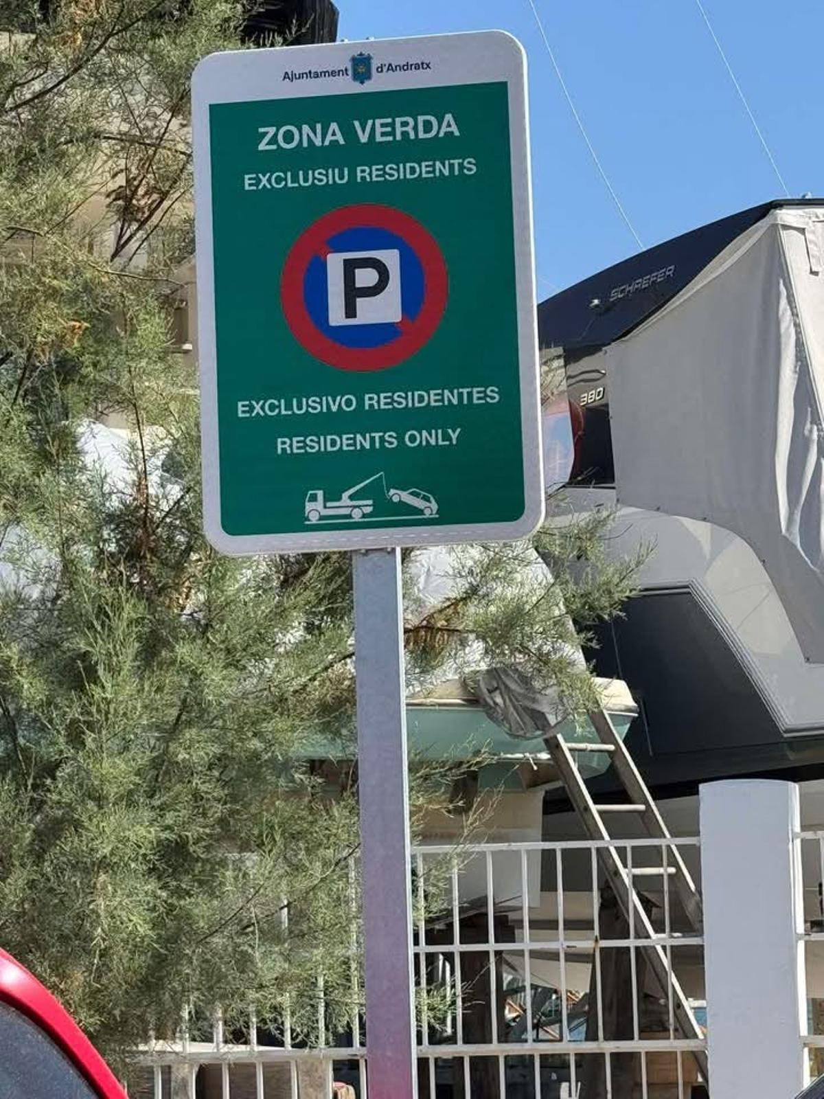 Cartel que se ha instalado en el Port d'Andratx