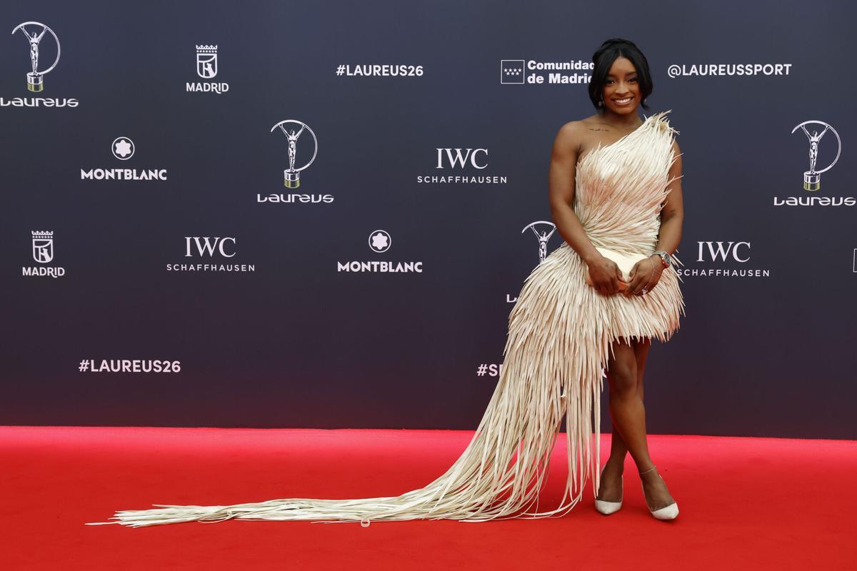 La gimnasta estadounidense Simone Biles posa este lunes durante la gala de los premios Laureus World Sport 2026