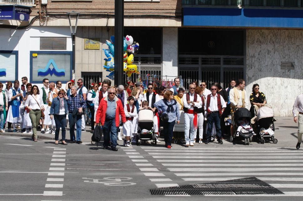 Las carrozas y la 'tronaera', claves para el ambiente del Bando 2016