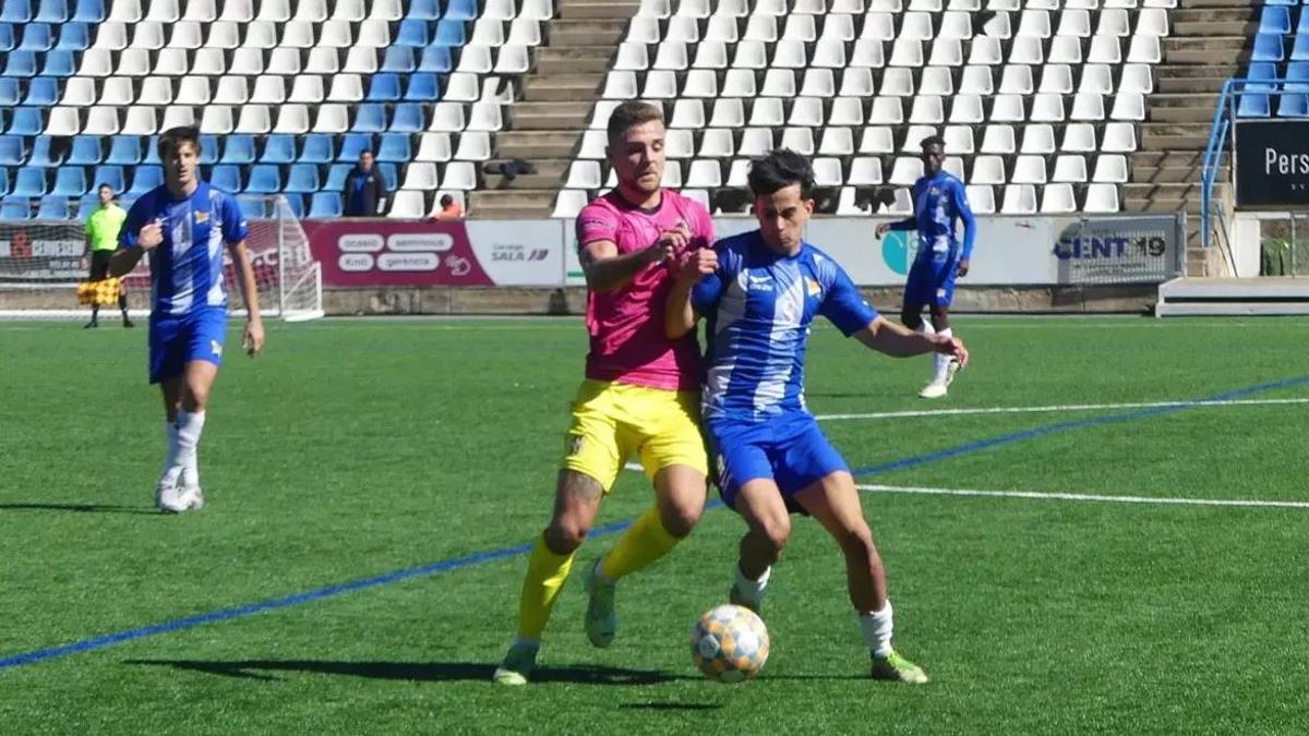 Ortega i Moha, en una jugada del Figueres-Palamós del 2024.