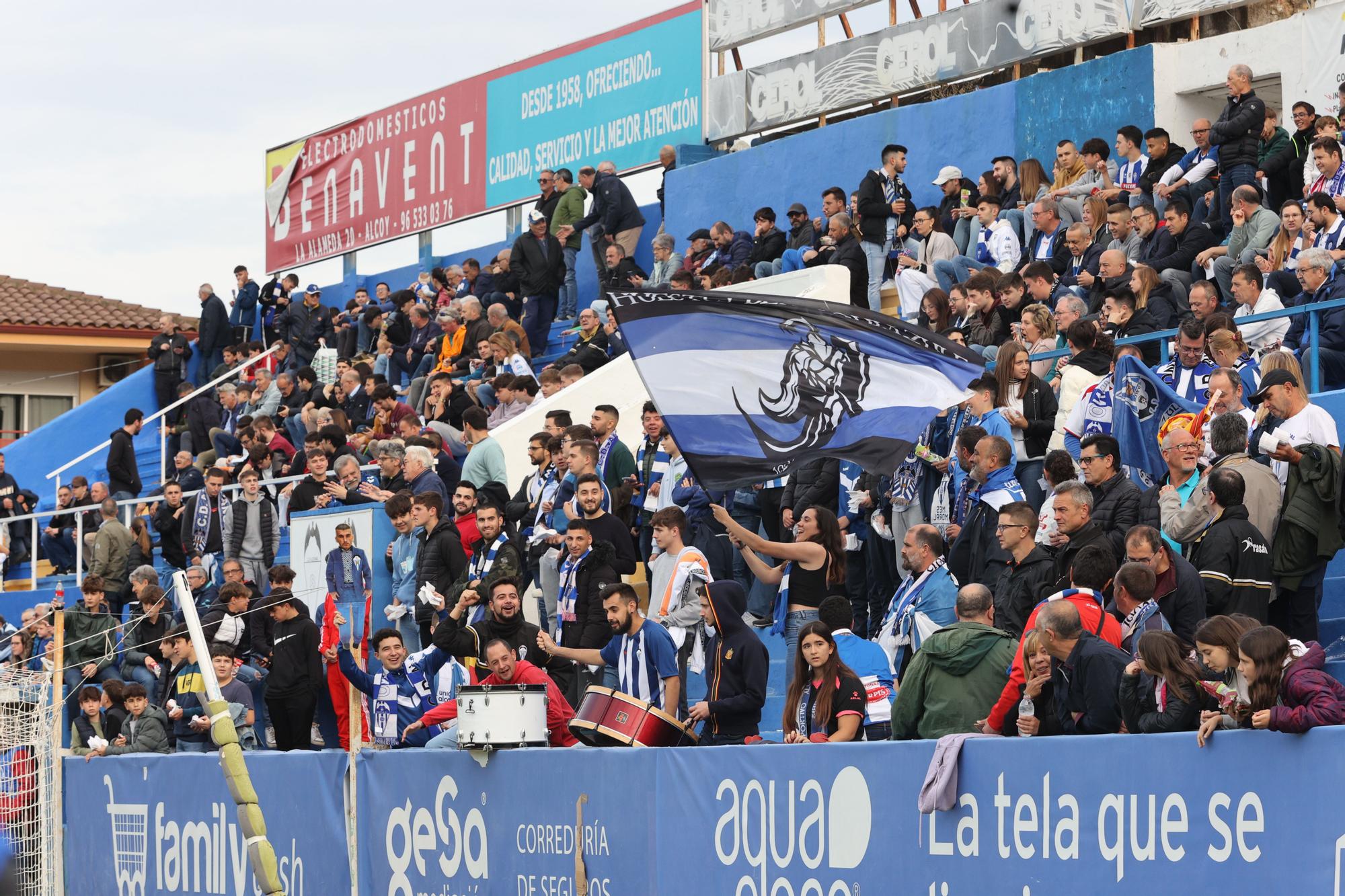 El Alcoyano se salva pese a su derrota con el Murcia