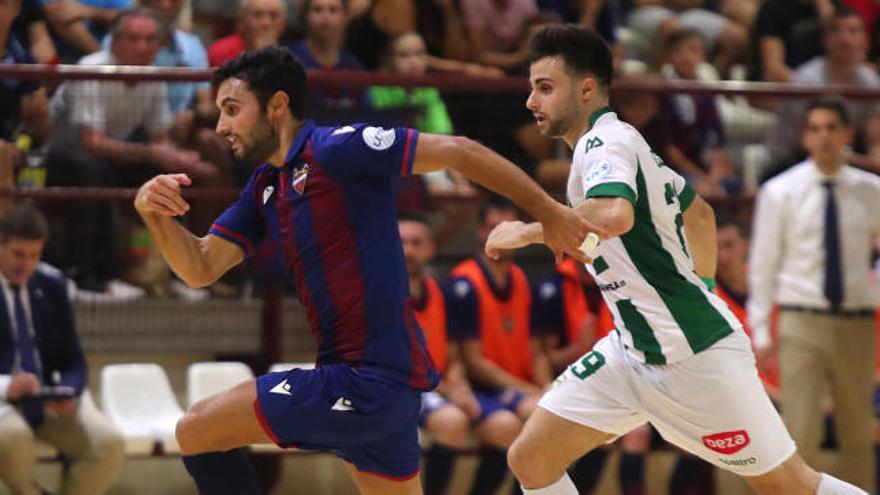 Partido en Paterna entre el Levante UD FS y el Córdoba Patrimonio