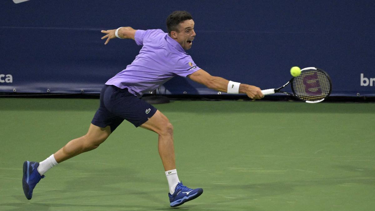 Roberto Bautista, en su partido ante Marcos Giron