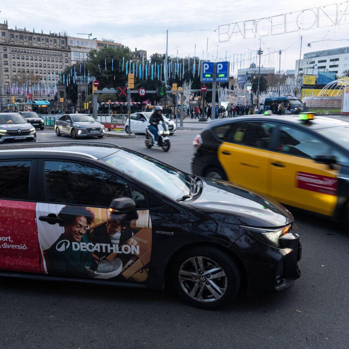 La llei que erradica els VTC no tancarà el conflicte del taxi