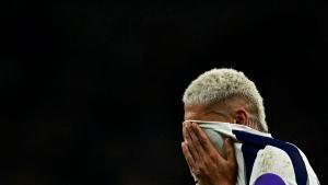 Tottenham Hotspurs Brazilian striker #09 Richarlison reacts following the teams defeat during the English Premier League football match between Tottenham Hotspur and Crystal Palace at the Tottenham Hotspur Stadium in London, on March 5, 2026. (Photo by Ben STANSALL / AFP) / RESTRICTED TO EDITORIAL USE. No use with unauthorized audio, video, data, fixture lists, club/league logos or live services. Online in-match use limited to 120 images. An additional 40 images may be used in extra time. No video emulation. Social media in-match use limited to 120 images. An additional 40 images may be used in extra time. No use in betting publications, games or single club/league/player publications. /. SEE CAPTION FOR MORE INFORMATION / RESTRICTED TO EDITORIAL USE. No use with unauthorized audio, video, data, fixture lists, club/league logos or live services. Online in-match use limited to 120 images. An additional 40 images may be used in extra time