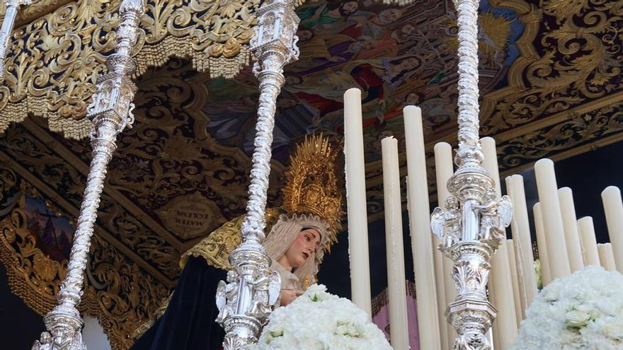 Córdoba vive un multitudinario y brillante Domingo de Ramos