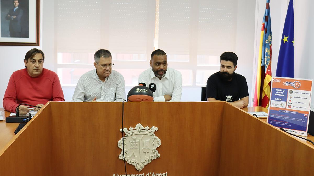 El Ayuntamiento de Agost ha albergado este jueves la presentación de las Finales Sénior y Júnior Femenino 2023-2024.