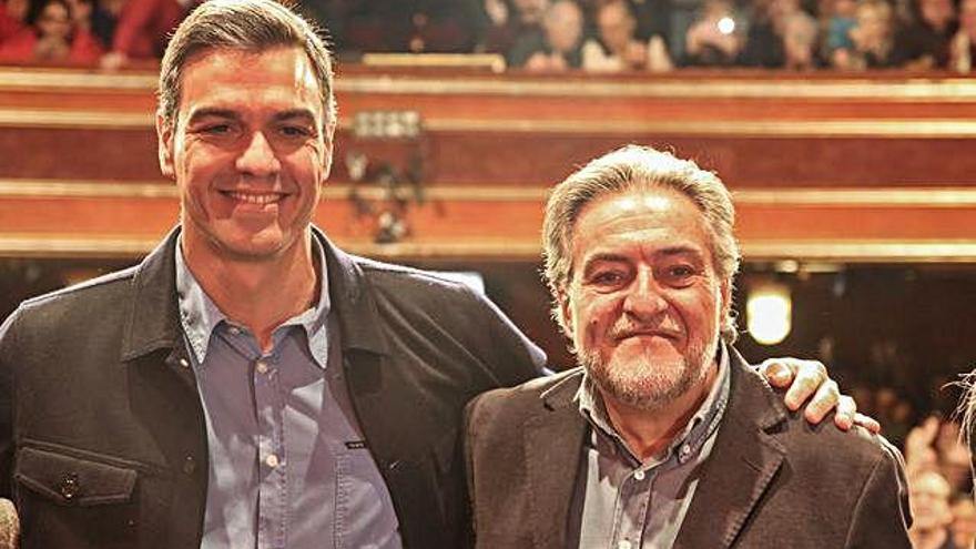 Sánchez i Pepu Hernández, durant l&#039;acte de presentació de la precandidatura.