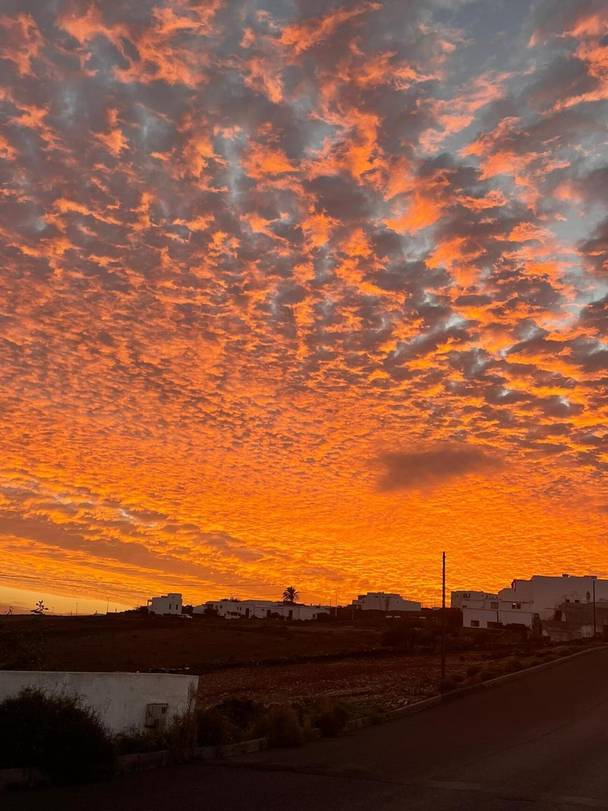 Atardecer en Tías.