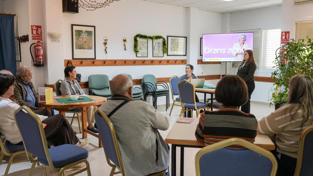 Presentación del curso ayer en Sant Ferran