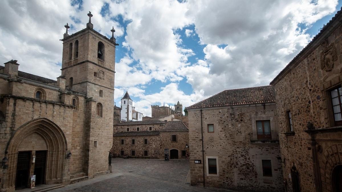 Plaza de Santa María de Cáceres.
