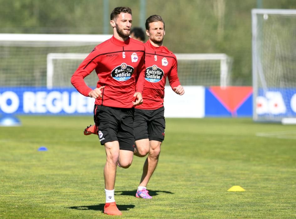 El Dépor prepara el partido de Oviedo