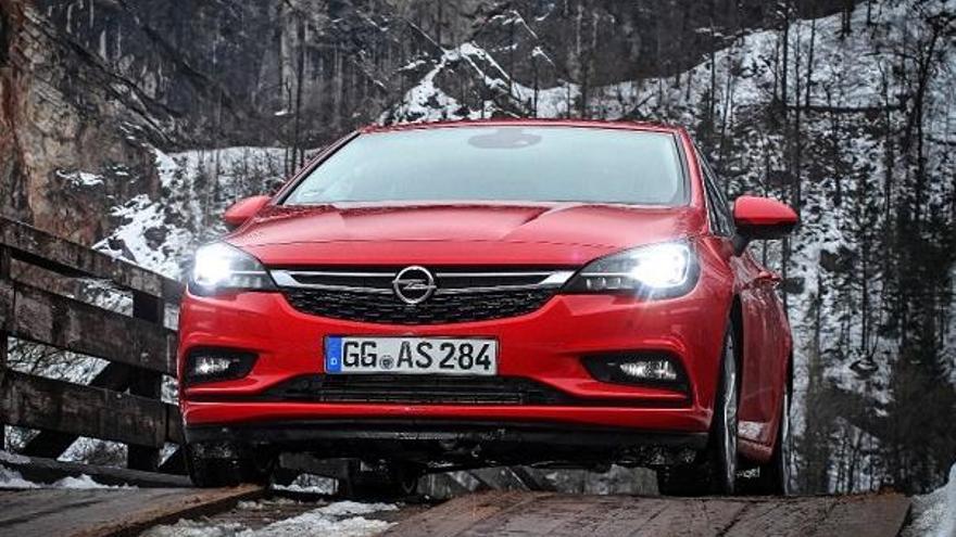 Los faros LED triunfan entre los clientes de Opel