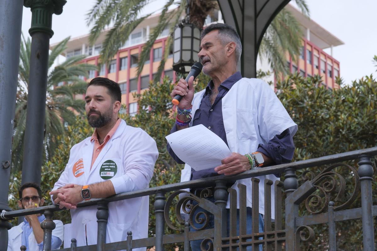Manifestación de médicos en Las Palmas de Gran Canaria Manifestación de médicos en Las Palmas de Gran Canaria